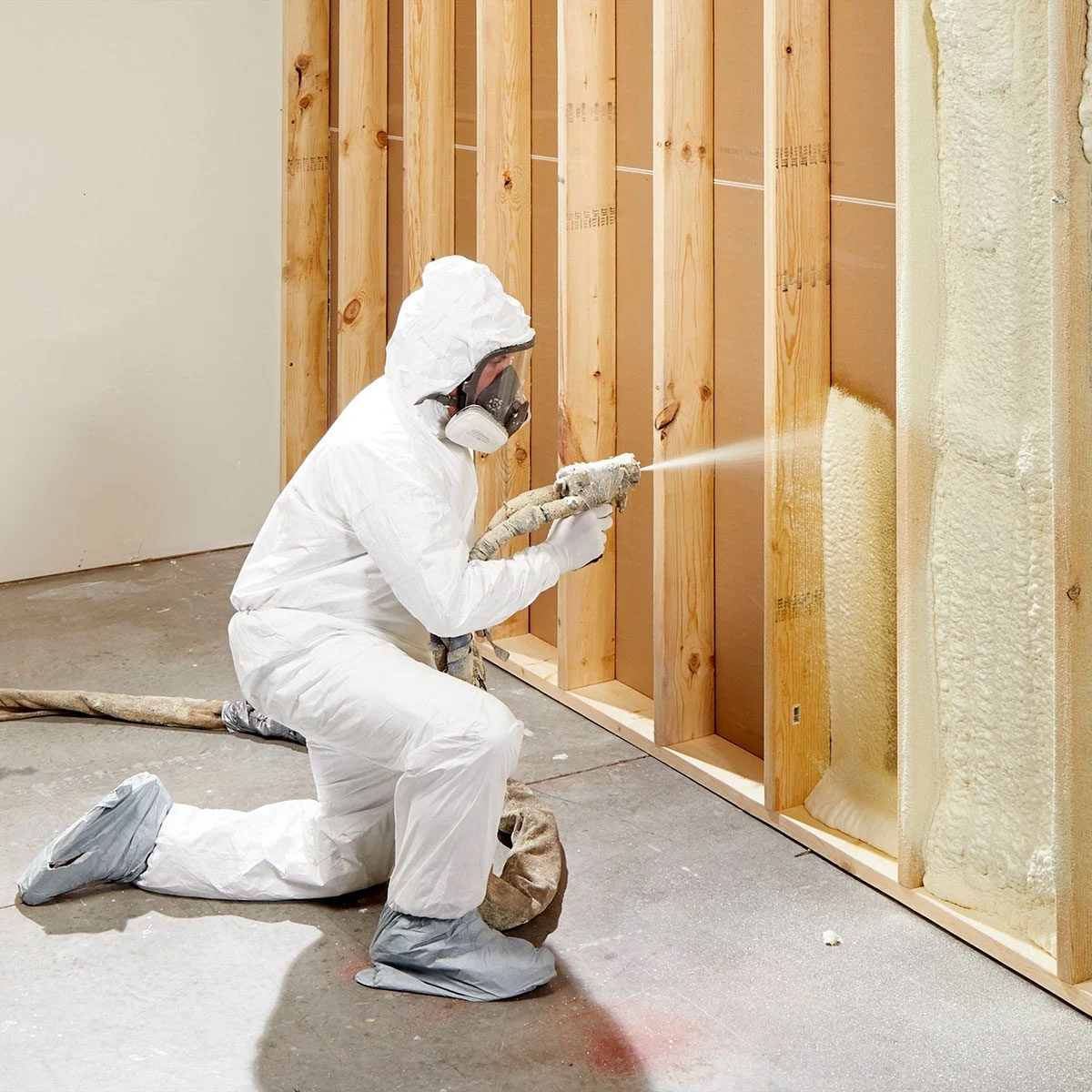 Foamworx Insulation Expands Closed-Cell Spray Foam Services to Meet Winter Demand
