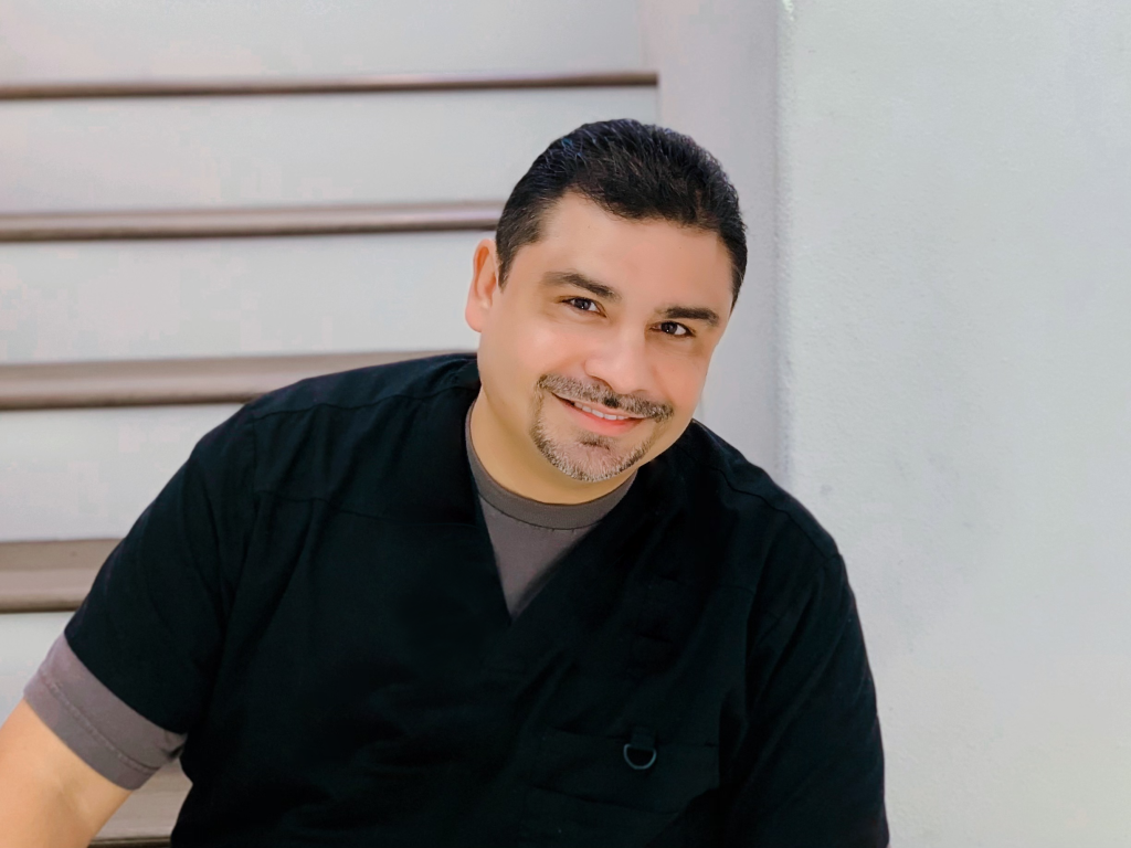 Raul Meza’s “Injection of Faith” Explores Near Death Experiences and Sparks Keynote Speech