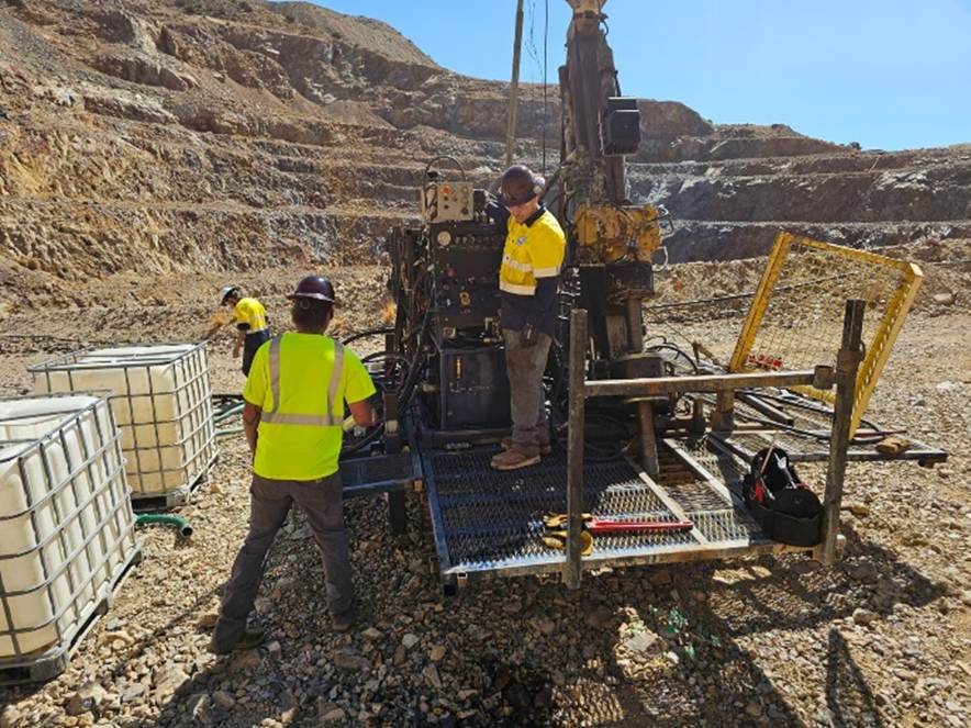 Dateline Initiates Accelerated Drilling Program at Colosseum Gold-REE Project