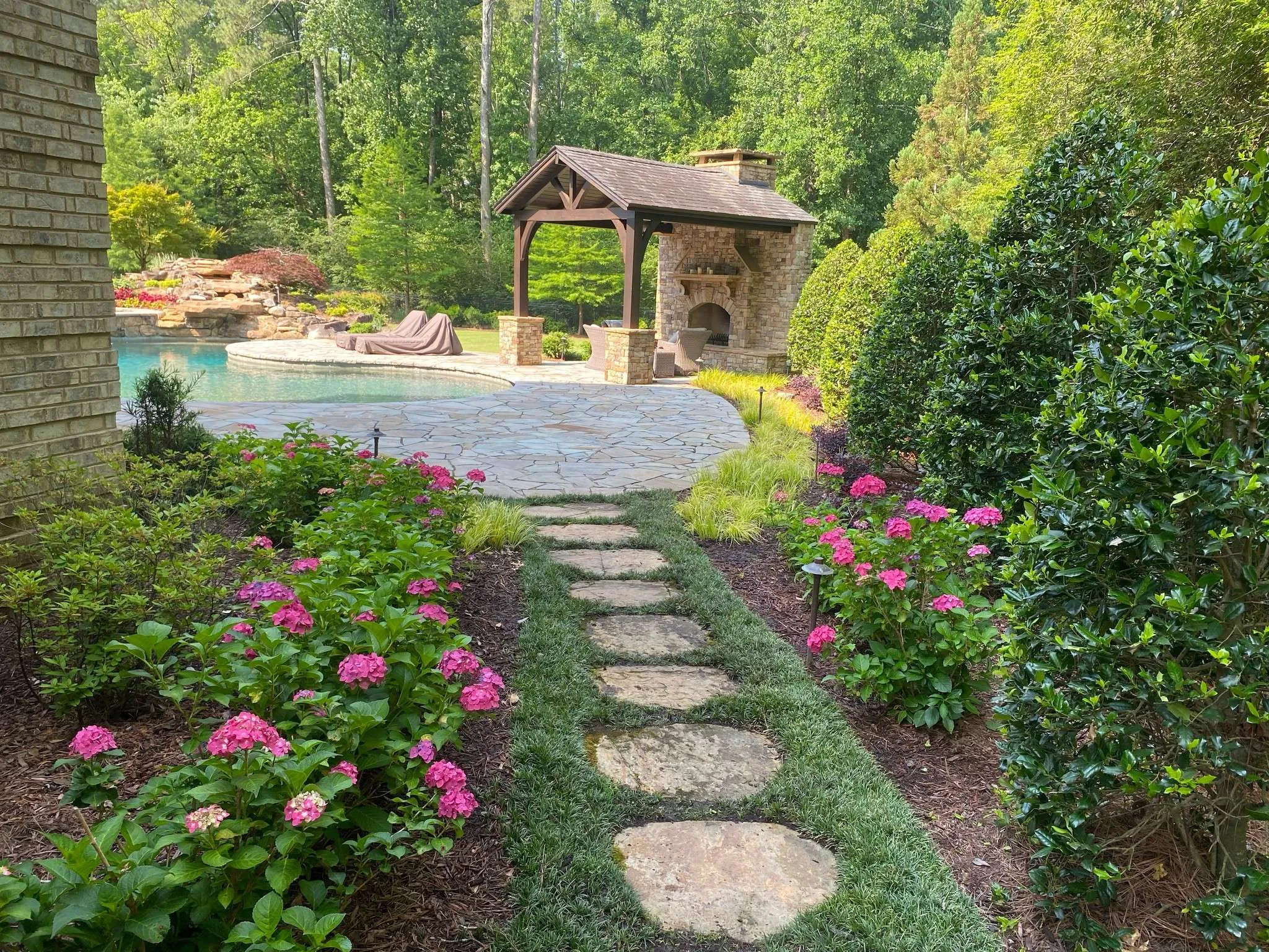 White Oak Landscape Marks 46 Years as Atlanta Landscape Company