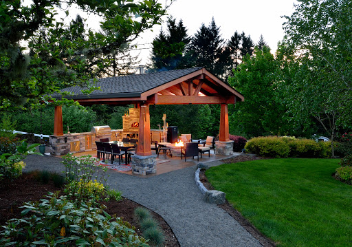 Drake’s 7 Dees Landscaping and Garden Center Highlights Landscape Design Services