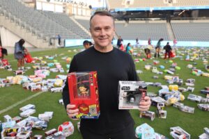 Sean Callagy, Entrepreneur, Helps Set New Guinness World Record at Los Angeles Holiday Toy Drive