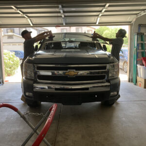 Auto Glass Stars Expands Mobile Windshield Replacement Services to Address Road Debris Damage